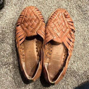 Huarache shoes by Sols